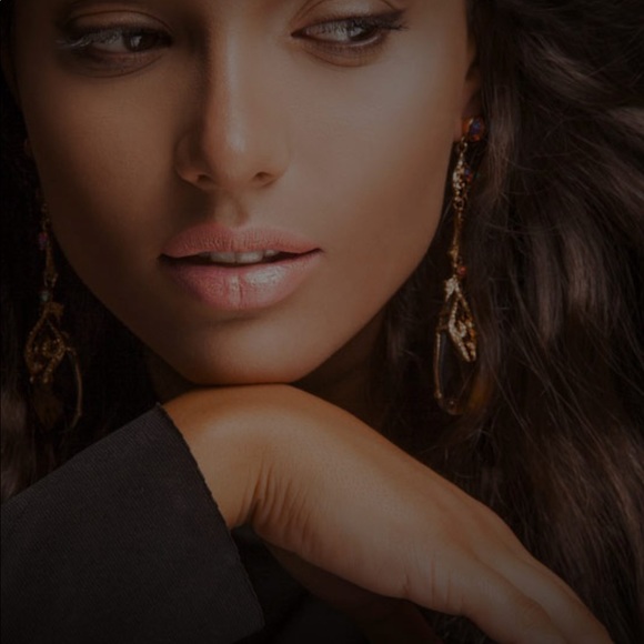 Meet your Posher, Martine - Picture 1 of 4